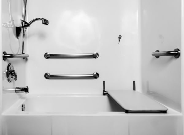 Accessible Tub Installation in Springboro